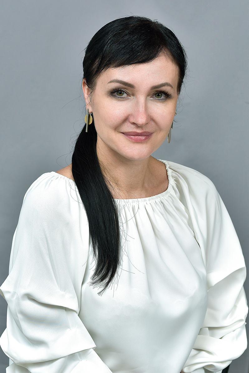 Слизская Елена Анатольевна.