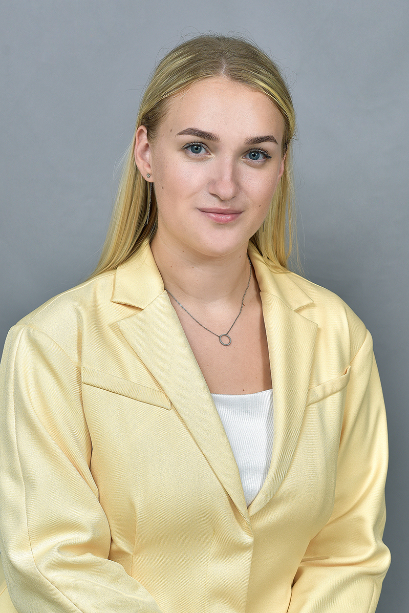 Соловьева Елена Андреевна.