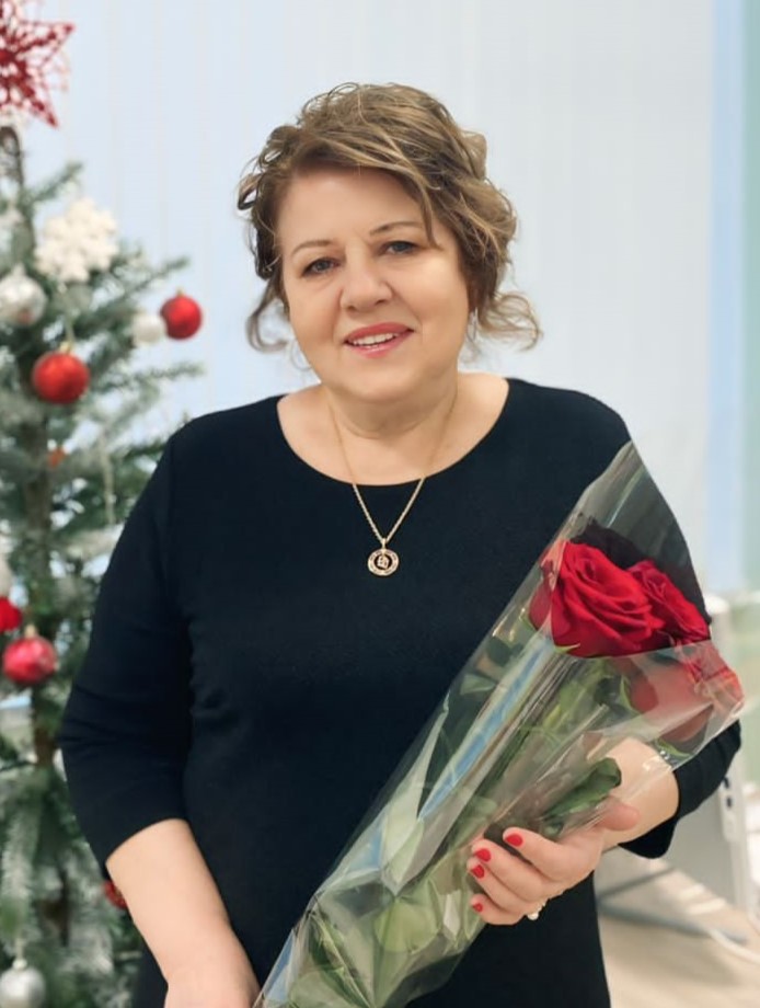 Карпикова Валентина Ивановна.